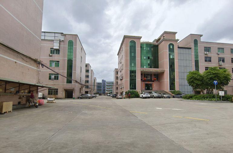 坪山坑梓大型科技园楼上1000平精装修办公仓库厂房低价出租