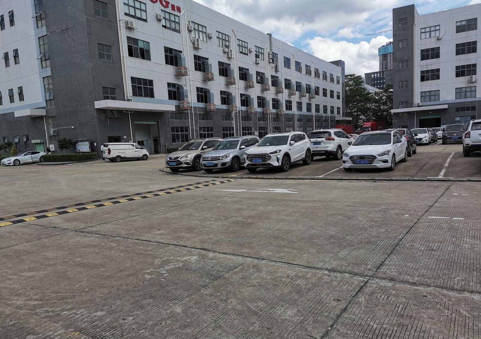 坪山坑梓大工业区原房东红本1楼2000平方带装修水电齐可分租