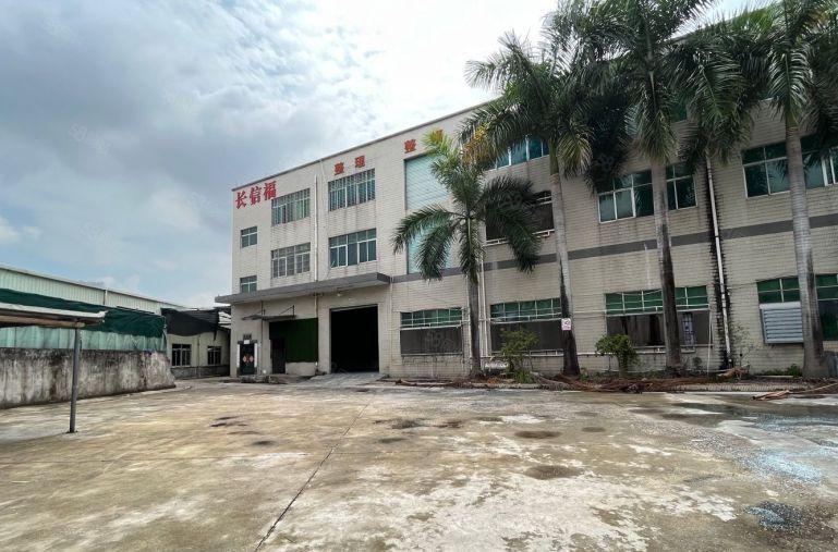 坪山坑梓大工业区一二楼2000平厂房出租 大小可分租一楼6米