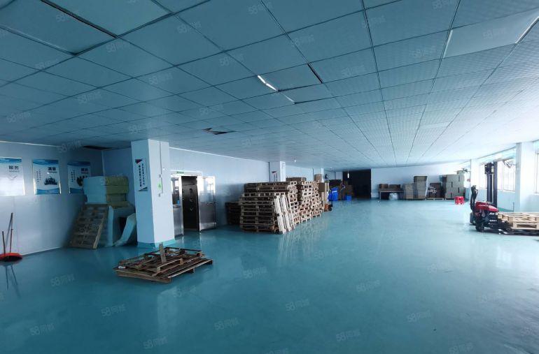 17元起租坪山大工业园一楼二楼2500平精装修厂房出租可分租