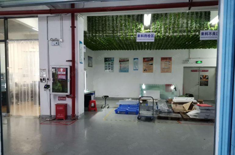 深圳市坪山区原房东3楼3500平米，带装修厂房出租，环境好