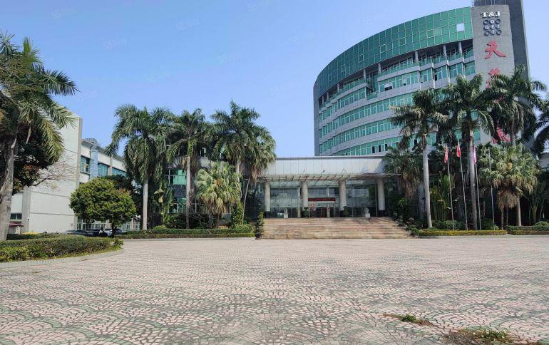 高新产业园坪山地铁站2000平带装修厂房仓库出租300平起分