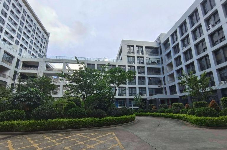 原房东，坪山生物科技园楼上300平精装修办公室仓库厂房出租