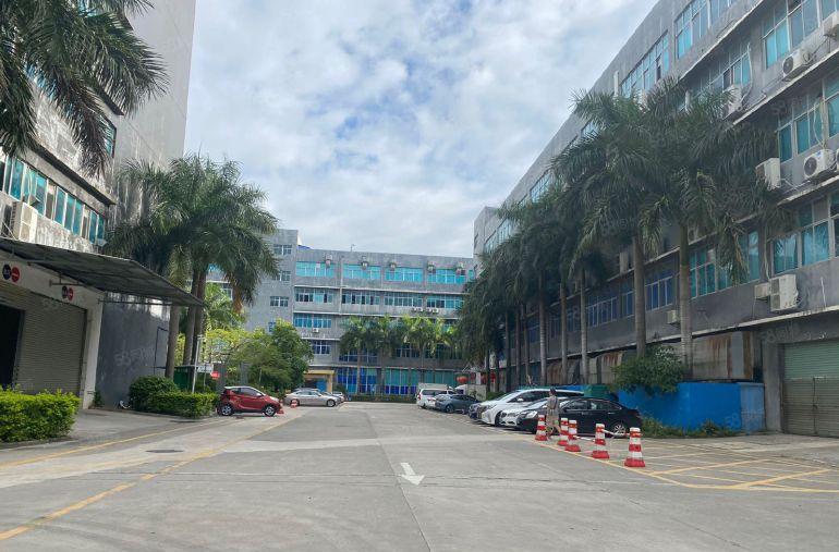 大工业区一手房东出租12000平红本厂房可分租一楼6米