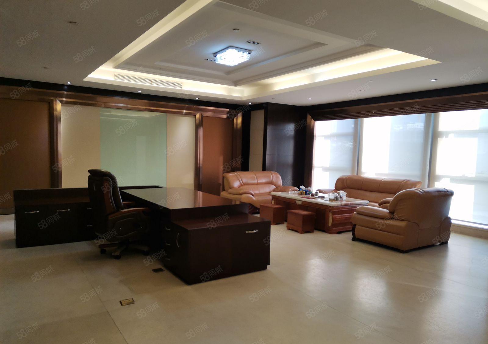 坪山大工业区精装修1000平方米厂房出租，形象好，交通方便