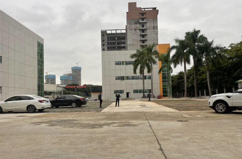 坪山大工业区独门独院全新精装修20000平厂房出租 可分租