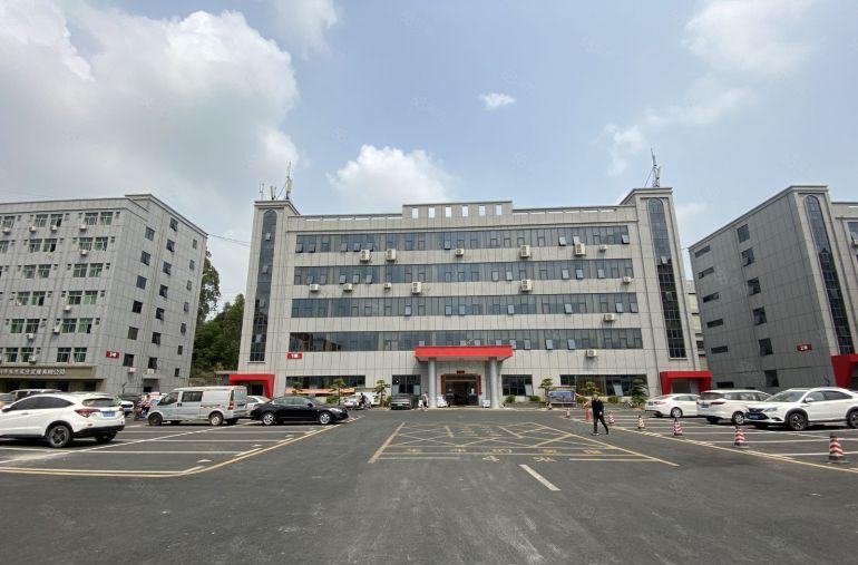 17元300平起坪山高新产业园新出1000平精装仓库厂房出租