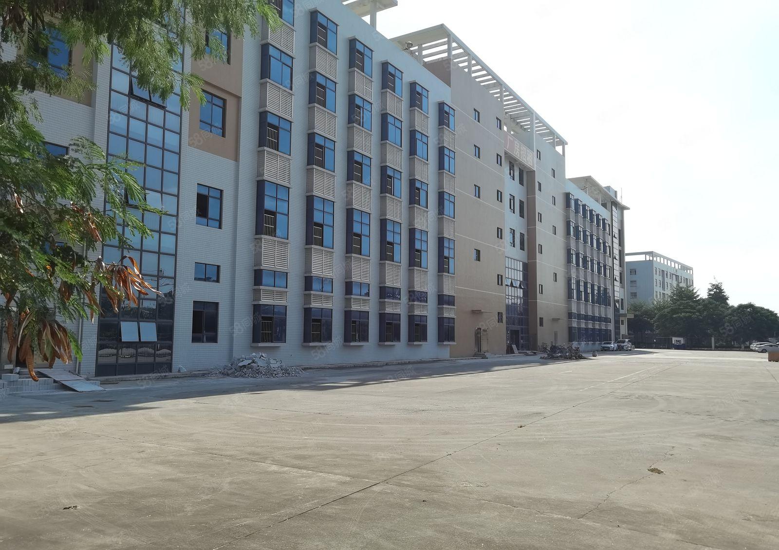 坪山新出300至2000平带装修一楼厂房楼上精选厂房仓库出租