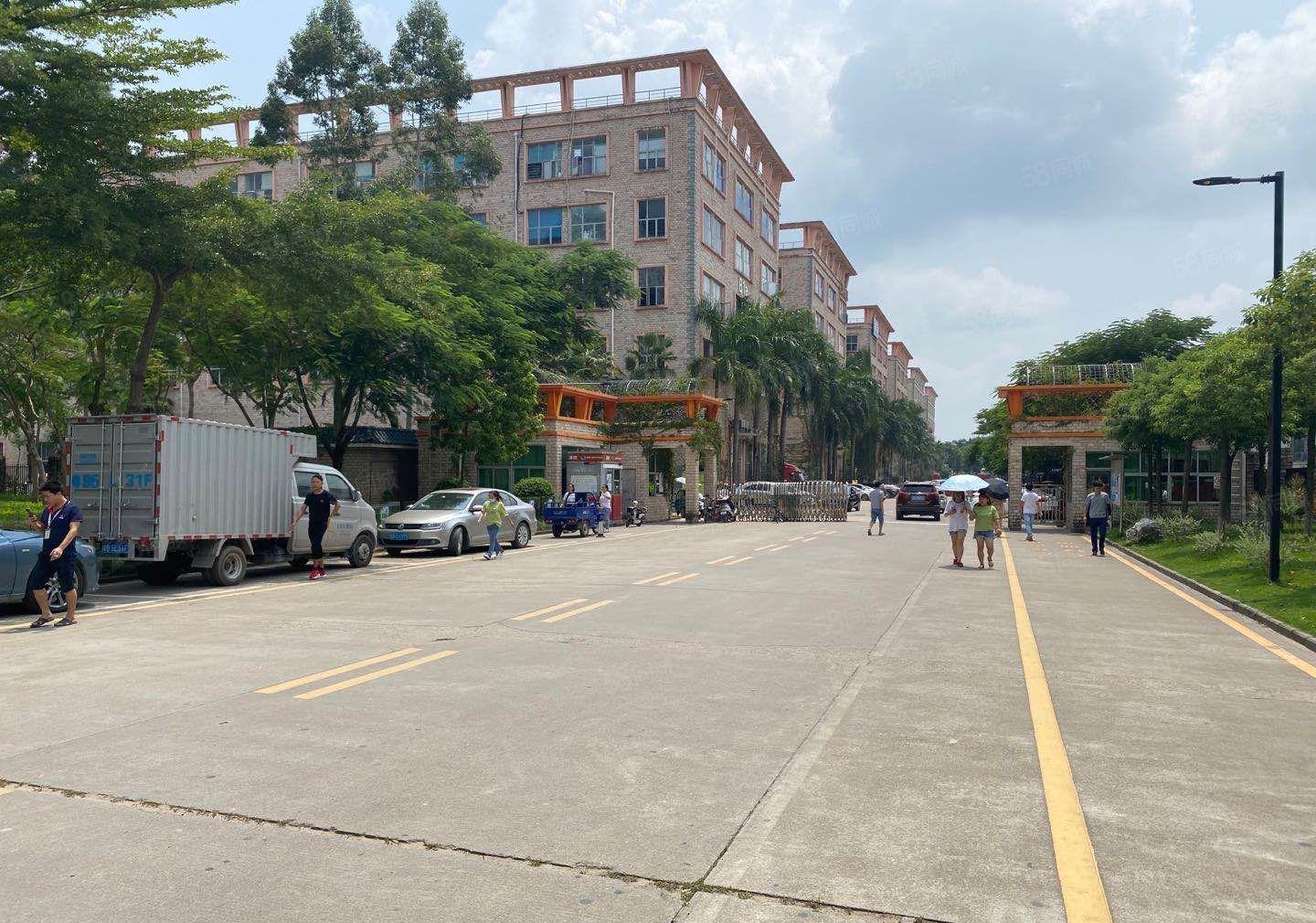 坪山大工业区原房东红本厂房实际面积13000平出租可以分租