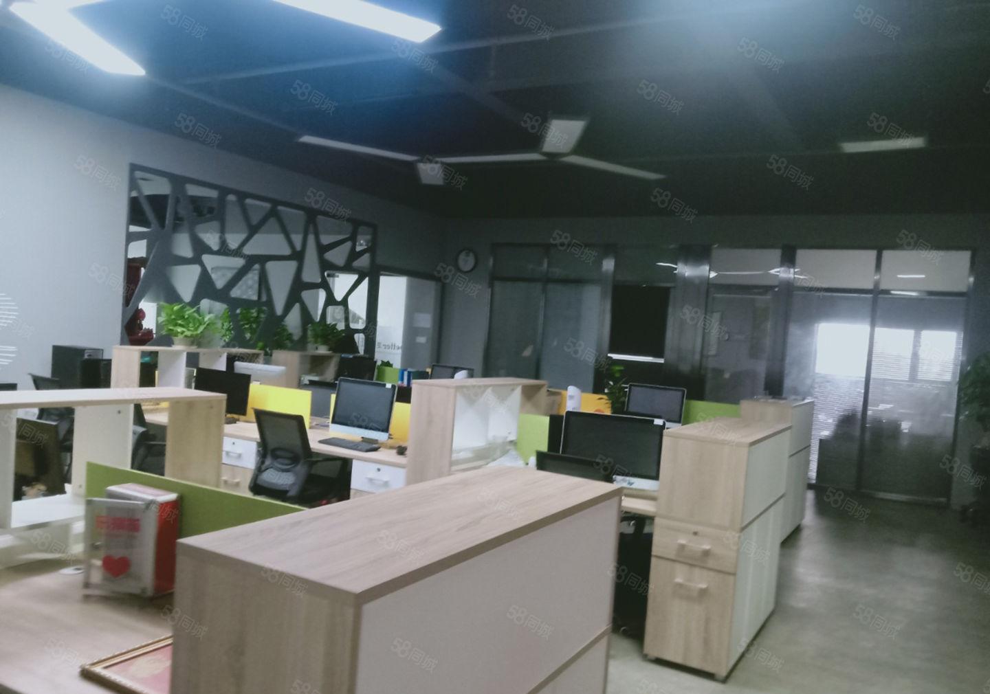 坪山坑梓原房东楼上1380平方带装修厂房实用面积出租