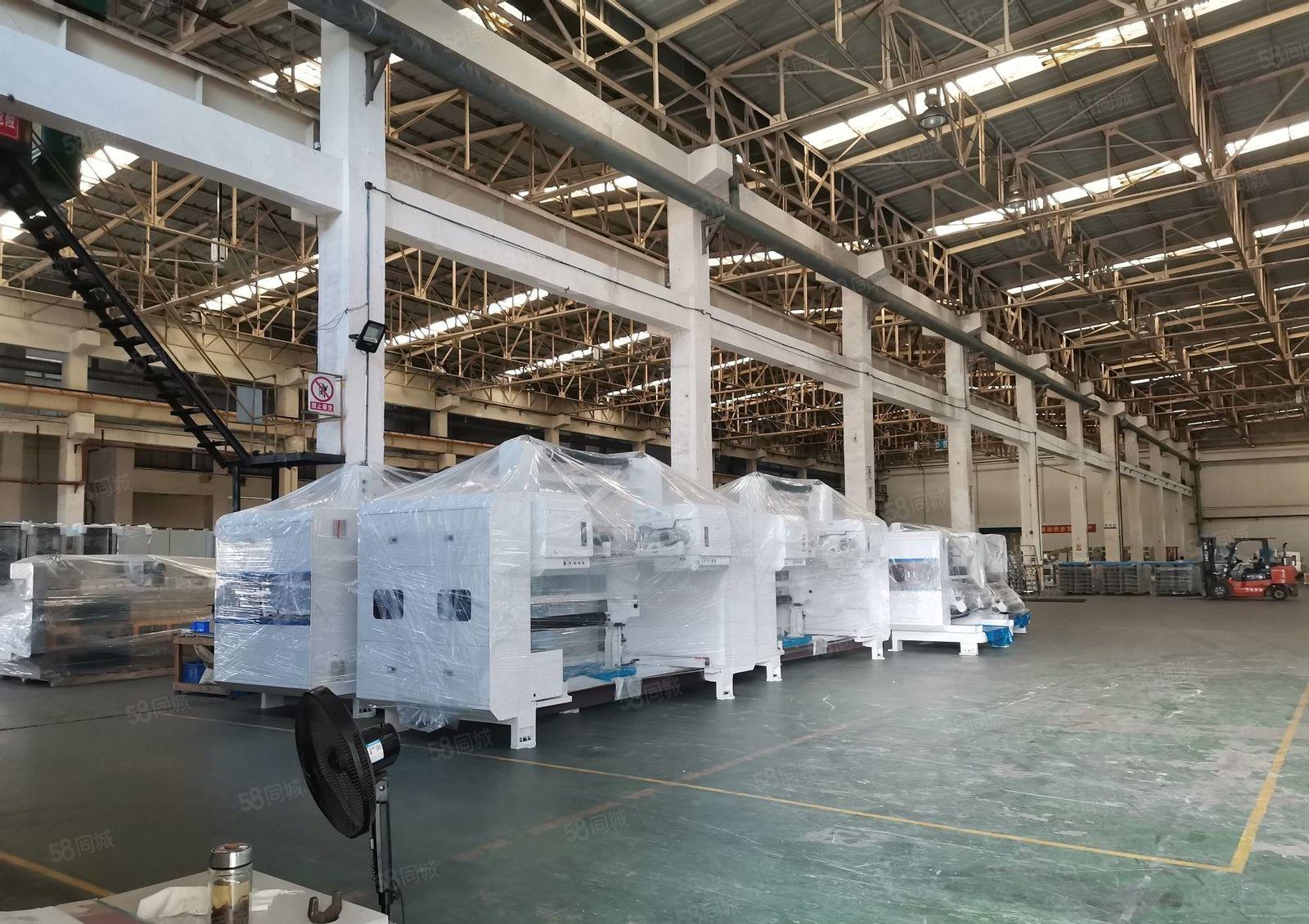 深圳坪山15000平方米仓库出租，层高12米，可以分租