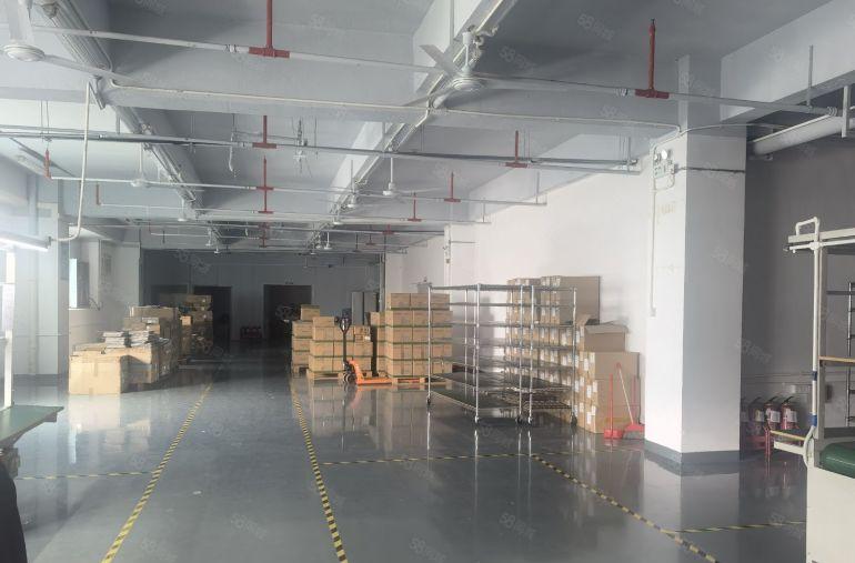 坪山碧岭租厂房楼上1300平方出租带精装修原房东无公摊好招工