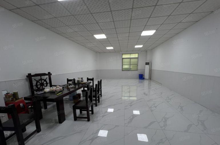 坪山红本实际面积一楼厂房720平方仓库出租带精装修办公空地大