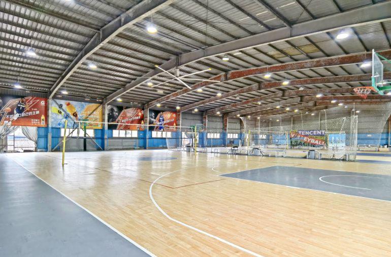 南山西丽 新出单一层8米高钢结构 现成篮球场2600平方