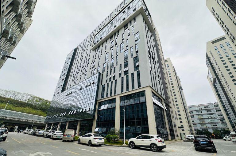 200平起分租南山科技园全新工业厂房整层2600平厂房出租