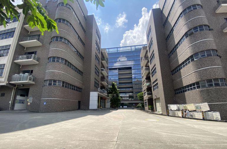 南山西丽精装修办公室厂房200至3000平电商仓库出租可分租