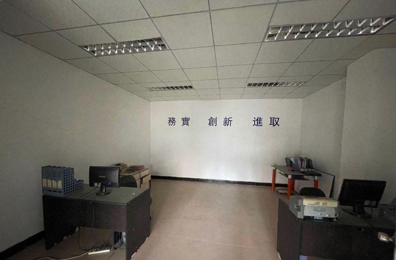 工业区多个标准一楼厂房免电梯，适合工厂/写字楼/仓库。