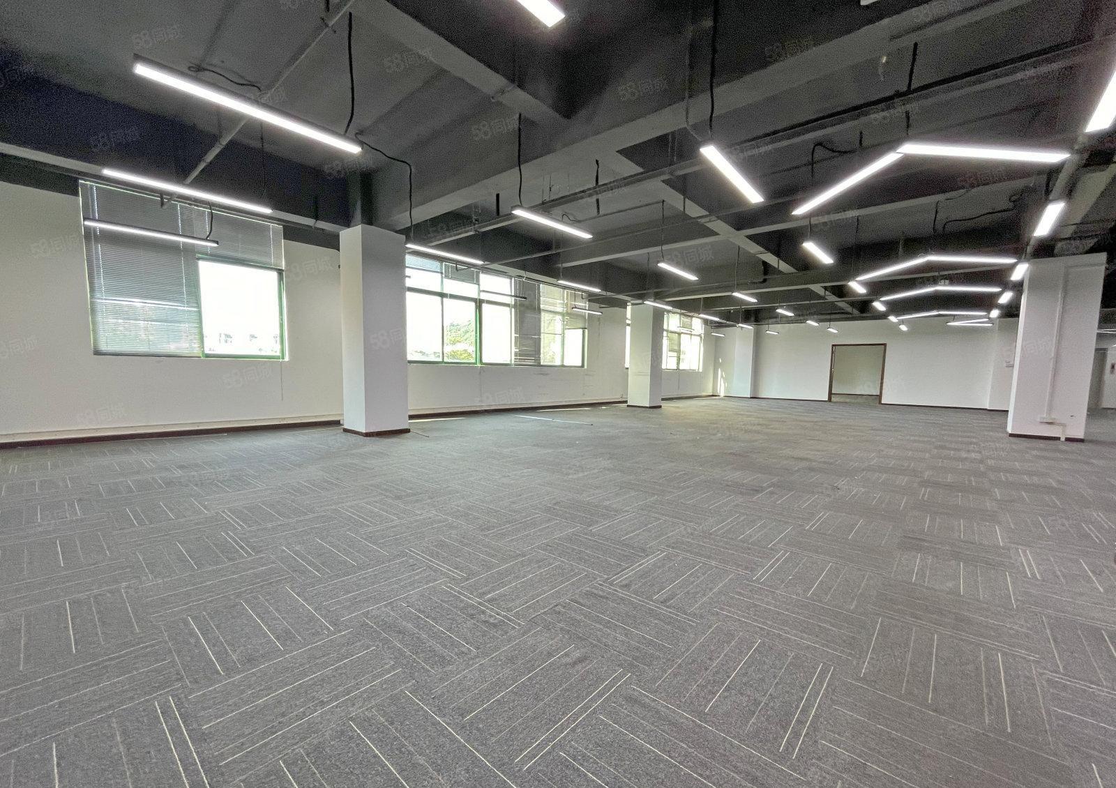 一手直租西丽龙珠大道原房东厂房整层1100平精装 地铁口