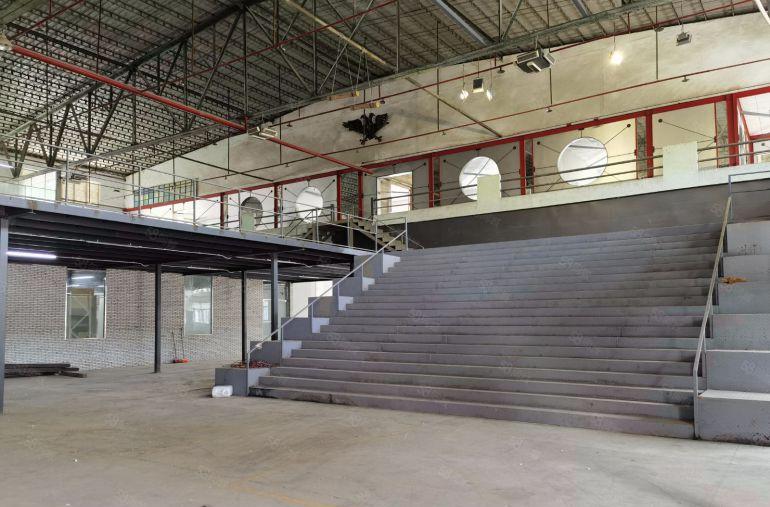 南山西丽 新出独栋2164平复式结构  中空12米层高