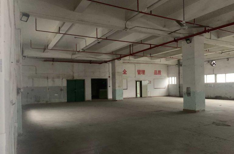 1100平米一楼厂房出租