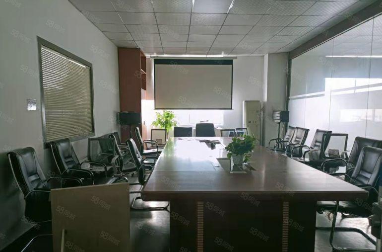 龙华大浪新出独门独院5000平厂房出租，周边人流量大易招工