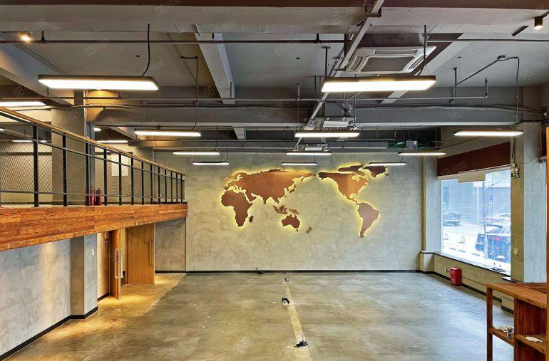 大学城 一楼工业风 复试1200平 特价58元一平，行业不限