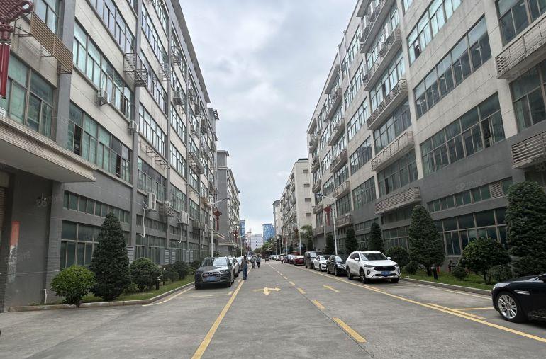 南山西丽高新产业园厂房出租200至3万平米近地铁口交通便利好