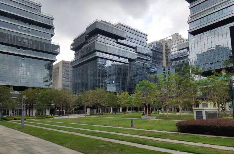 免租半年 南山大型科技园300~600~1000平厂房出租