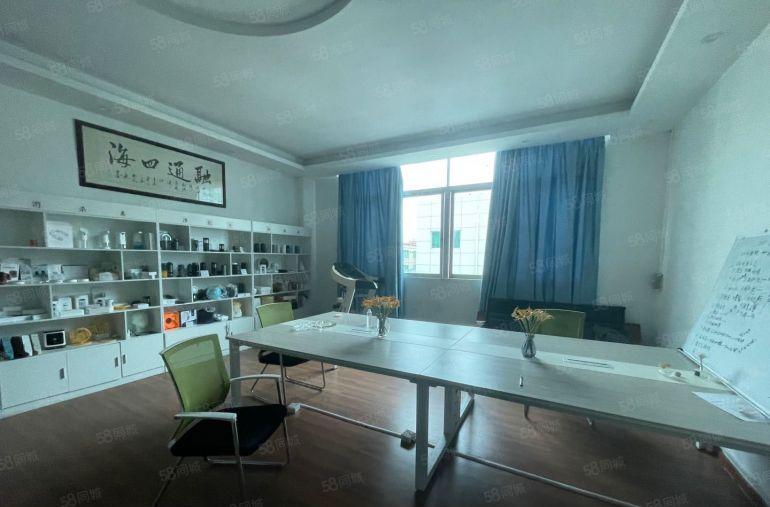 厂房出租福永塘尾3楼1000现成装修无转让费有吊机口