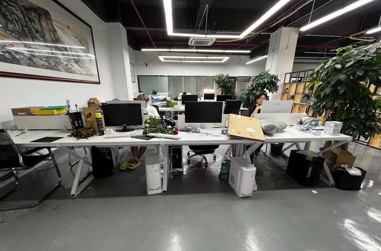 南山西丽地铁口100至500平精装修红本厂房办公室仓库出租