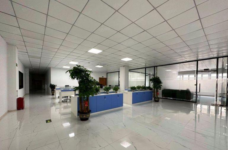 100平起分租深圳南山大学城附近精装修厂房电商办公仓库出租