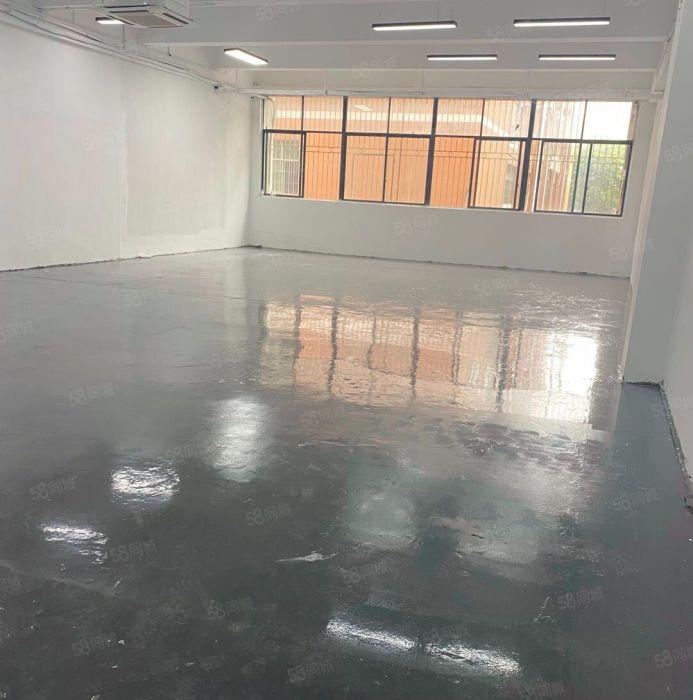 南山西丽城地铁口产业园600平，适合摄影，电商，运动