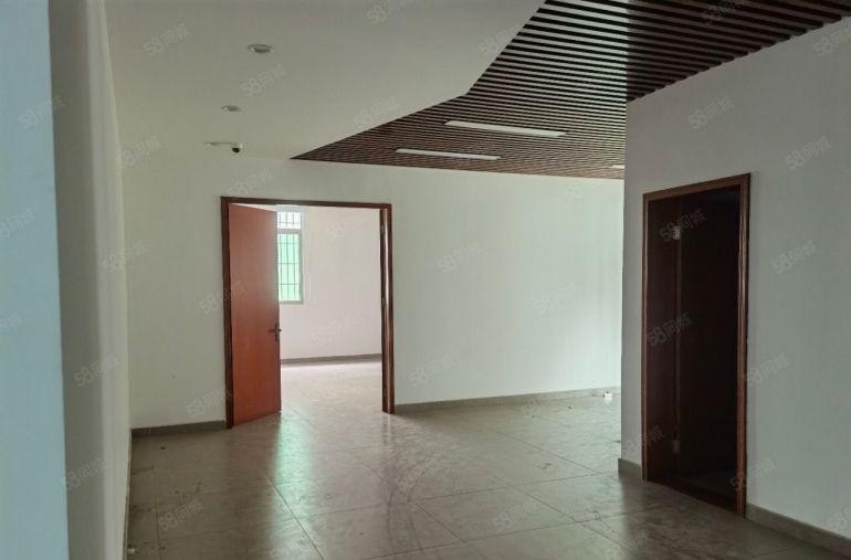 南山西丽产业园1250平厂房带装修，环境好，配套齐全