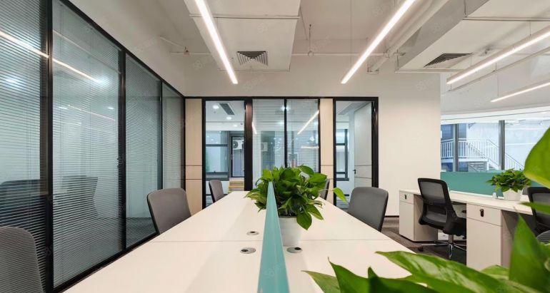 南山中心区甲级360平豪华装修拎包入住近地铁口24小时空调