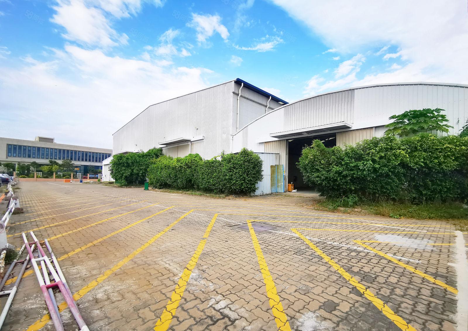 南山前海 独院钢构厂房2250平米 层高8米 可分租