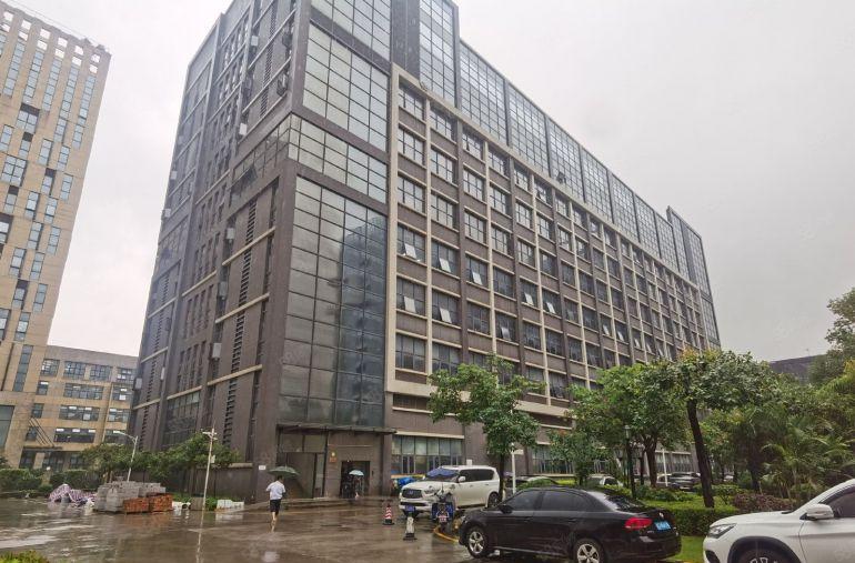 200平起租光明公明高新科技园区8000平方研发办公厂房出租