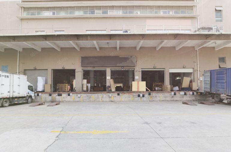 南山科技园，沙河西路一楼2600平厂房，高度7米