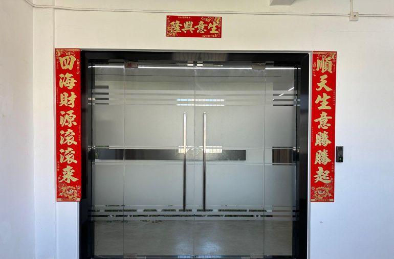 沙井街道京基百纳附近AB栋二楼各1350平方带豪华装修招租