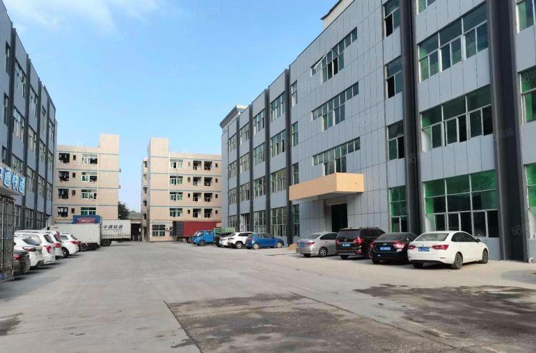 宝安石岩.北环同富裕原房东独院6200带装修新厂房出租仓