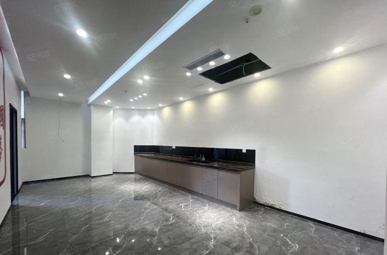 45元 南山西丽留仙洞整层1980平 23个隔间 国企装修