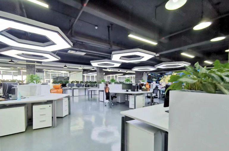 南山西丽珠光地铁 精装2620平可分租可申请补贴厂房办公室