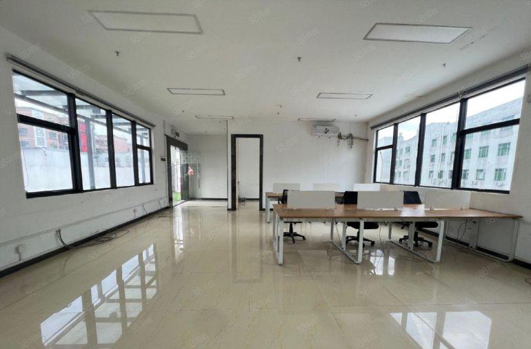 免租半年 南山西丽地铁650平至1380平可分 一手使用率