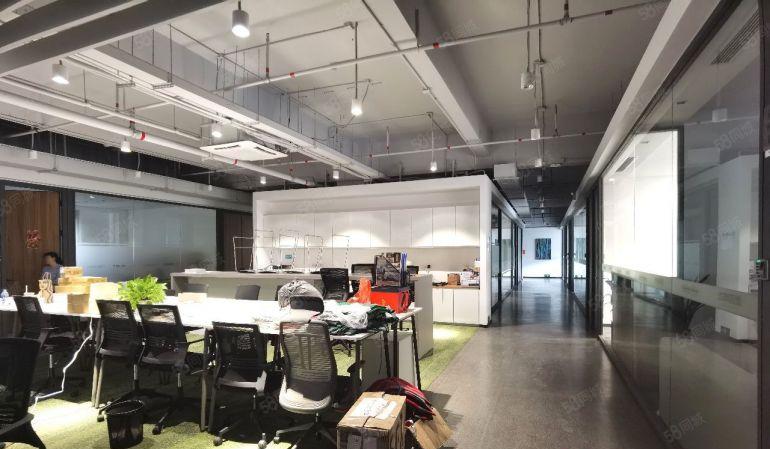 南山西丽珠光地铁口1100平办公室 地铁7号线 文化产业园