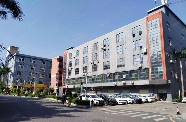 西丽龙井地铁口一手房东工业园新出楼上500平带装修办公室出租