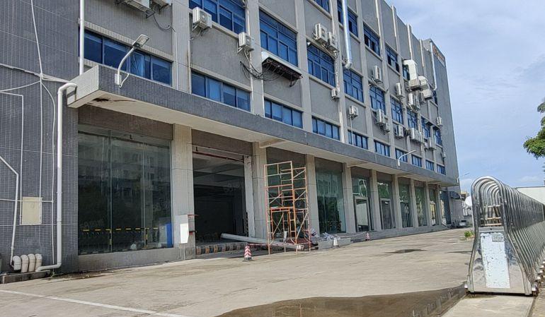 南山西丽，新出整栋原房东整层5000平方，高度6米