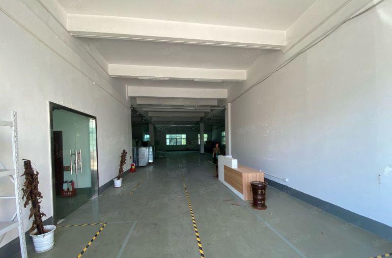 一楼精选厂房低价仓库办公室大小面积分租园区空地大交通便利