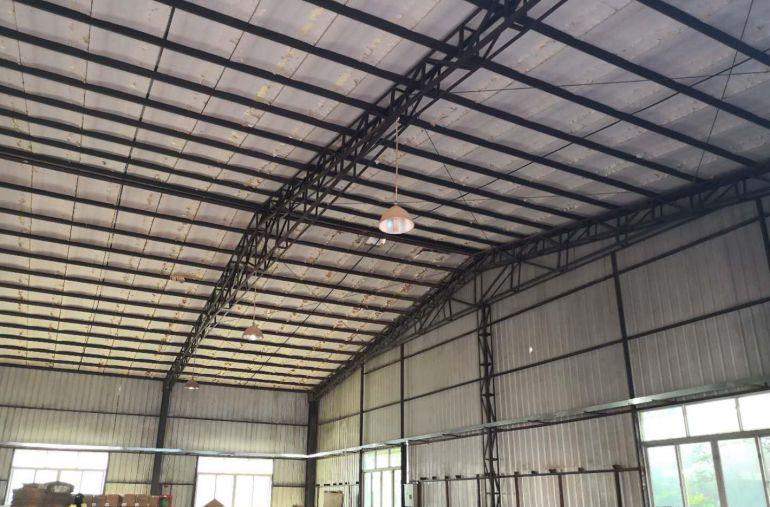 出租一楼钢结构标准厂房（可短租）