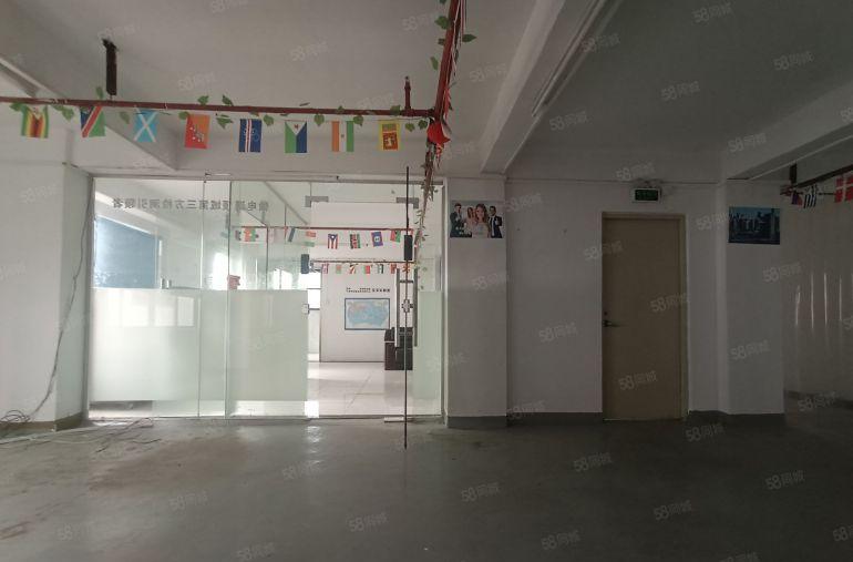 南山西丽整层260平招租，办公室隔间，独立卫生间，进场可办公