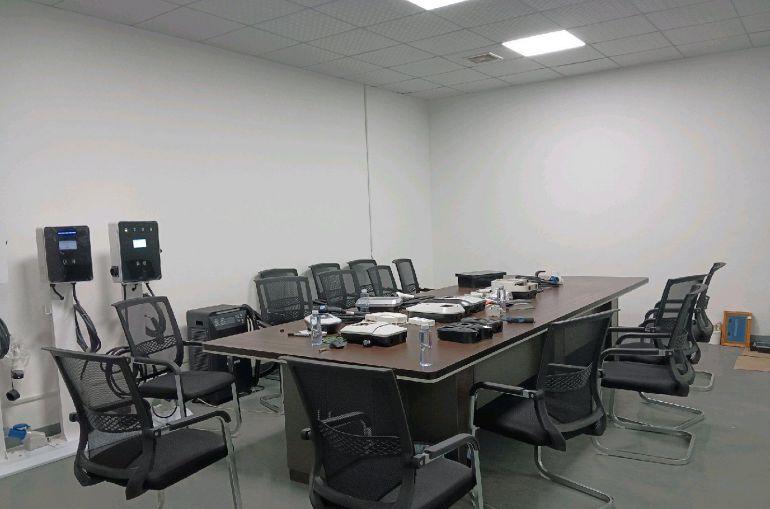 光明区玉塘街道长圳社区大岗工业780㎡精装修厂房带家具出租