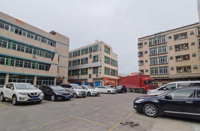 西丽百旺创园原房东独院7800平整层1350平至办公厂房出租